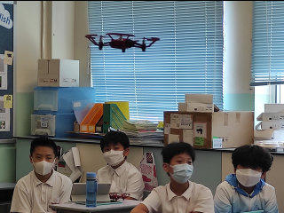 無人機隊製編程班